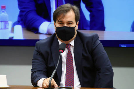 Não há espaço para debater uma nova CPMF, afirma Maia